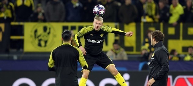 轻球员深入 轻球员深入